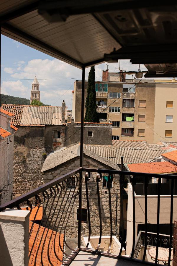 Apartments Karoca Split Buitenkant foto